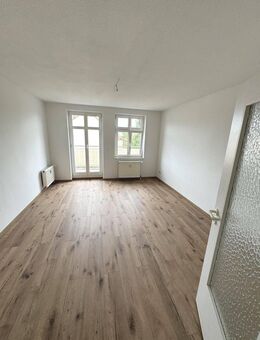 Wohnen über der Stadt schöne 4-R.-Wohnung,BLK ca.95,00m² in MD-Stadtfeld Ost vermieten ! - Magdeburg