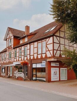 Mehrfamilienhaus mit Gewerbeflächen in bester Lage von Amelinghausen - Amelinghausen