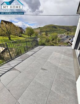 Exkl. Panorama Wohnung mit Blick ins Ruwertal * Balkon * Stellplatz - Mertesdorf