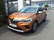 Renault Captur, TCe130, Jahr 2020 - Bamberg