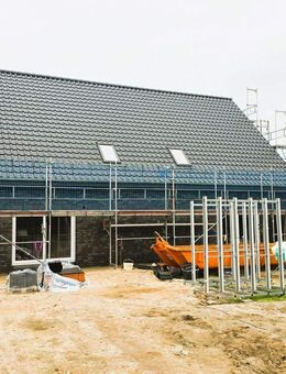 Tolle Neubau-DHH. Entscheiden Sie zwischen DIN-Wohnfläche 130 m² oder 155 m². - Dassendorf