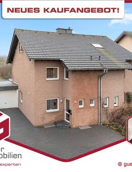 Familienfreundliche Doppelhaushälfte auf großem Grundstück mit Kaminofen, Einbauküche und Garage - Vettweiß