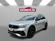 VW Tiguan 2.0 TDI DSG R LINE BLACK PANO AHK CAM LED 19Z - Ahrensburg