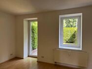 1-Raum Wohnung mit Terrasse in Waldheim - Waldheim