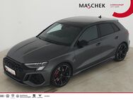 Audi RS3, Sportback AGA Black Design Rot B, Jahr 2024 - Wackersdorf