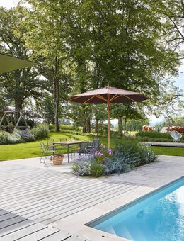Hochklassige Architektenvilla mit offener Galerie, Seeblick und Pool - Tutzing