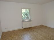 WE 24, 2 Zi-Wohnung in der Wittelbacher Str. 19 2.OG, ohne Balkon, o. Aufzug, o, EBK - Rosenheim