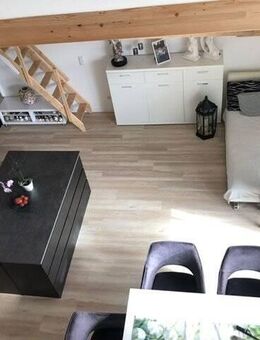 Moderne Maisonette-Wohnung mit Südbalkon,Lift und Tiefgarage - Bidingen