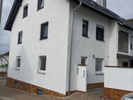 Toprestaurierte 5-Zimmer-Wohnung mit Balkon - Oberhaid (Bayern)