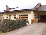 Vermietet und zukunftsträchtig! 3-Parteien-Haus mit PV-Anlage und großem Garten - Zwiesel