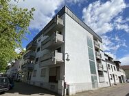 Renovierungsbedürftige Zwei-Zimmer-Wohnung im 1. Obergeschoss mit Balkon - Dillingen (Saar)