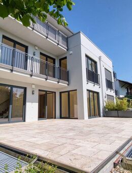 Erstbezug! Haus im Haus mit Einliegerwohnung in idyllischer Lage nahe dem Starnberger See - Münsing