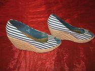 NEU * Marine * Sailor * Maritim * Navy * Streifen * Peeptoes * Wedges * Keilabsatz * Sandaletten ''H&M'' Gr. 39/ 6 * dunkel- blau * weiß * - Riedlingen