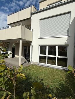 *Attraktive geräumige 3-ZKB-Erdgeschosswohnung mit Terrasse und kleiner Grünfläche* - Gelnhausen