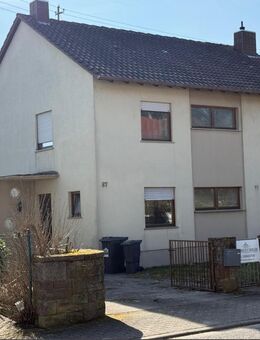 gepflegtes Einfamilienhaus -Feldrandlage- im Weindorf Göcklingen - Göcklingen