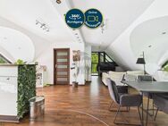Lichtdurchflutete DG Wohnung mit Wintergarten, Echtholzparkett, 2 Dachterrassen & offener Küche - Hamburg