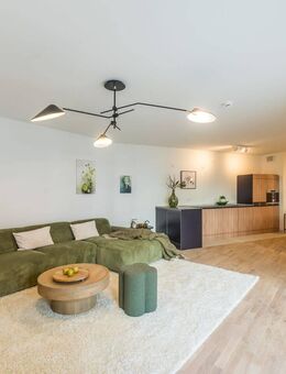 Viva Agrippina: Modernes Wohnen mit Herz - 4-Zimmer-Wohnung mit Gartentraum - Köln