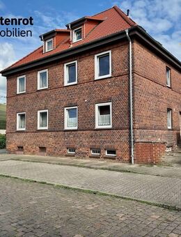 Doppelhaushälfte mit Maisonettewohnung zum Selbstbezug - Lüneburg