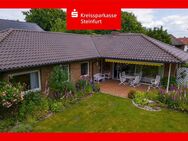 Hochwertiger Winkelbungalow mit großem Garten in zentraler, ruhiger Siedlungslage von Tecklenburg! - Tecklenburg