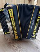 Steirische Harmonika Strasser DE Luxe SE schwarz/gelb G C F B in 60314