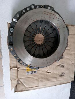 BMW E30 Druckplatte D=215MM 21 21 1 223 215 - Bretzfeld