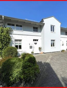 Wohnen mit Stil und Weitblick - Ihr neues Familienglück in zentraler Lage umgeben von Grün - Schleswig