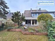 Ruhig gelegene Doppelhaushälfte mit Südterrasse und Garten. - Nürnberg