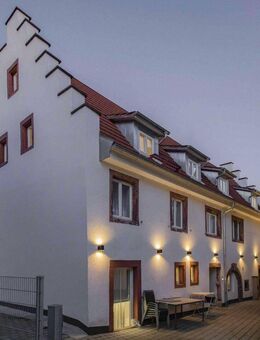 Historisches Mehrfamilienhaus mit Charme und Rendite: 5 Wohneinheiten in kernsaniertem Kulturdenkmal - Teningen