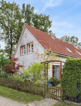 *** Ruhig und doch zentrumsnah - Doppelhaushälfte für die kleine Familie *** - Kaltenkirchen