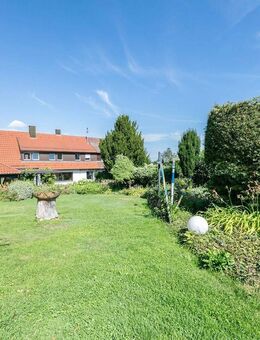 Zwei Doppelhaushälften + ein Grundstück Hier haben Sie viele Möglichkeiten - Erbach (Baden-Württemberg)