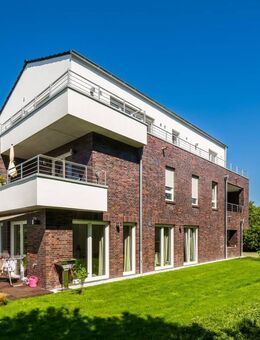 Großzügige Erdgeschosswohnung mit traumhafter Terrasse in ruhiger Lage - Oldenburg