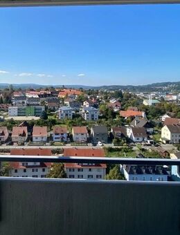 Sofort beziehbar! Schön geschnittene 4-Zimmer-Wohnung mit Weitblick über Kulmbach - Kulmbach