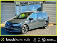 VW Touran, 2.0 TDI Highline ERGO, Jahr 2022 - Erlangen