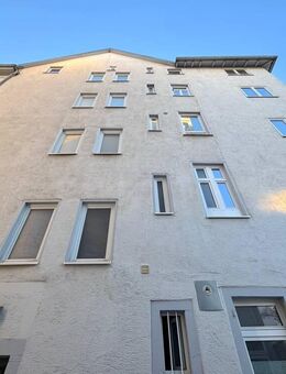 GWInvest: Lage! Lage! Lage! Wohn- und Geschäftshaus im Herzen der Stadt! - Stuttgart