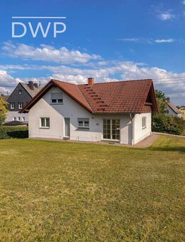 Traumhaftes Einfamilienhaus mit viel Platz und großem Grundstück in Meudt zu verkaufen! - Meudt