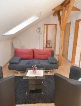 Schöne 2-Zimmer-Dachgeschosswohnung in Schopfheim-Fahrnau, möbliert - Schopfheim