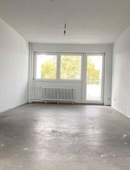 Geräumige 3-Zi.-Wohnung mit Balkon (WBS) - Bielefeld