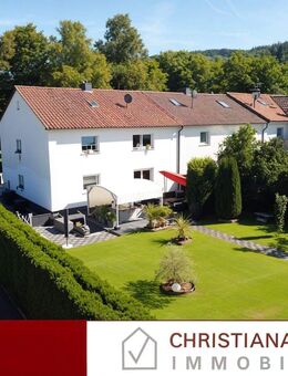 SCHÖNER WOHNEN: Einfamilienhaus mit Garten 2 Garagen, Ebingen - Albstadt