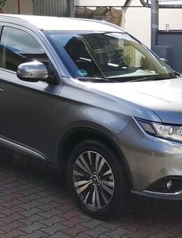 Mitsubishi Outlander 7000 km - Essen