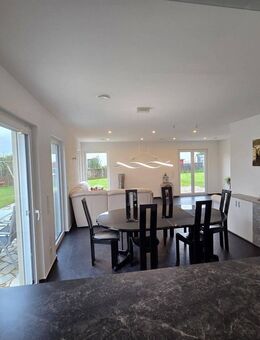 Einfamilienhaus mit großzügigem Grundstück - Kirchberg (Bayern)