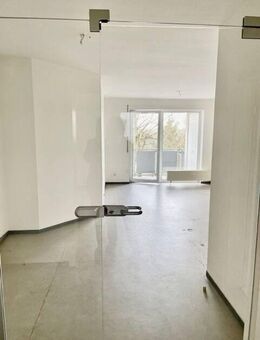 Spitzenmäßige 1-Raum Wohnung mit Balkon in Roßwein - Roßwein