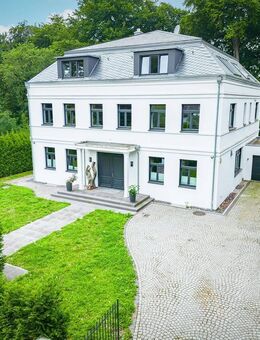 Zeitlose Eleganz in Hamburg-Wellingsbüttel - Wohnen mit Stil und Großzügigkeit - Hamburg