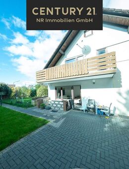 Traumhaftes Zweifamilienhaus in sehr beliebter Wohngegend von Herzberg am Harz - Herzberg (Harz)