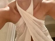 Echte tantrische Ganzkörpermassage (Tantramassage) sinnlich, intim, privat - Berlin Mitte