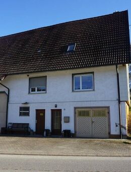 Haus mit großem Garten, Stall und Scheune... - Epfendorf