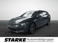 VW Golf Variant, 2.0 TDI Style, Jahr 2024 - Osnabrück