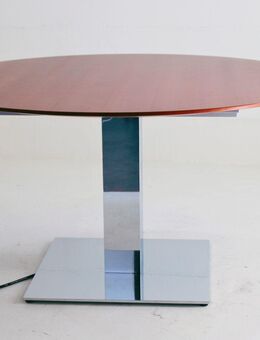 Elektrisch höhenverstellbarer hochwertiger Besprechungstisch von Walter Knoll - Dreieich Zentrum