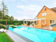 Sehr großzügiges Einfamilienhaus mit Pool - Tespe