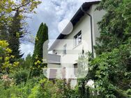 ...großes Grundstück mit tollem Garten und altem Baumbestand...Zweifamilienhaus in Kalchreuth - Kalchreuth