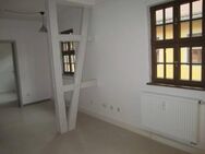Für Singles-Kleine 2-Zimmer Wohnung mitten in der Stadt am Markt II. OG,WE06 - Naumburg (Saale)